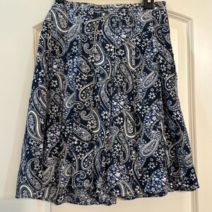 Tommy Hilfiger pleated skirt, gorgeous paisley design